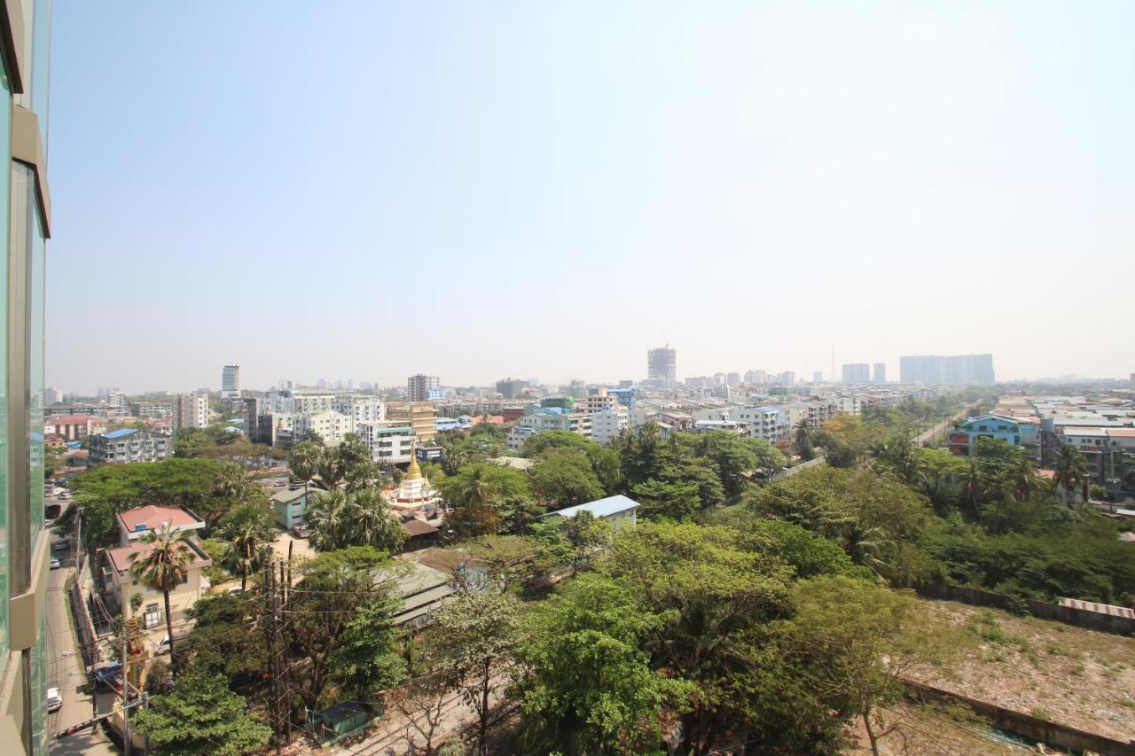 Gemsy Hotel Yangon Exterior photo