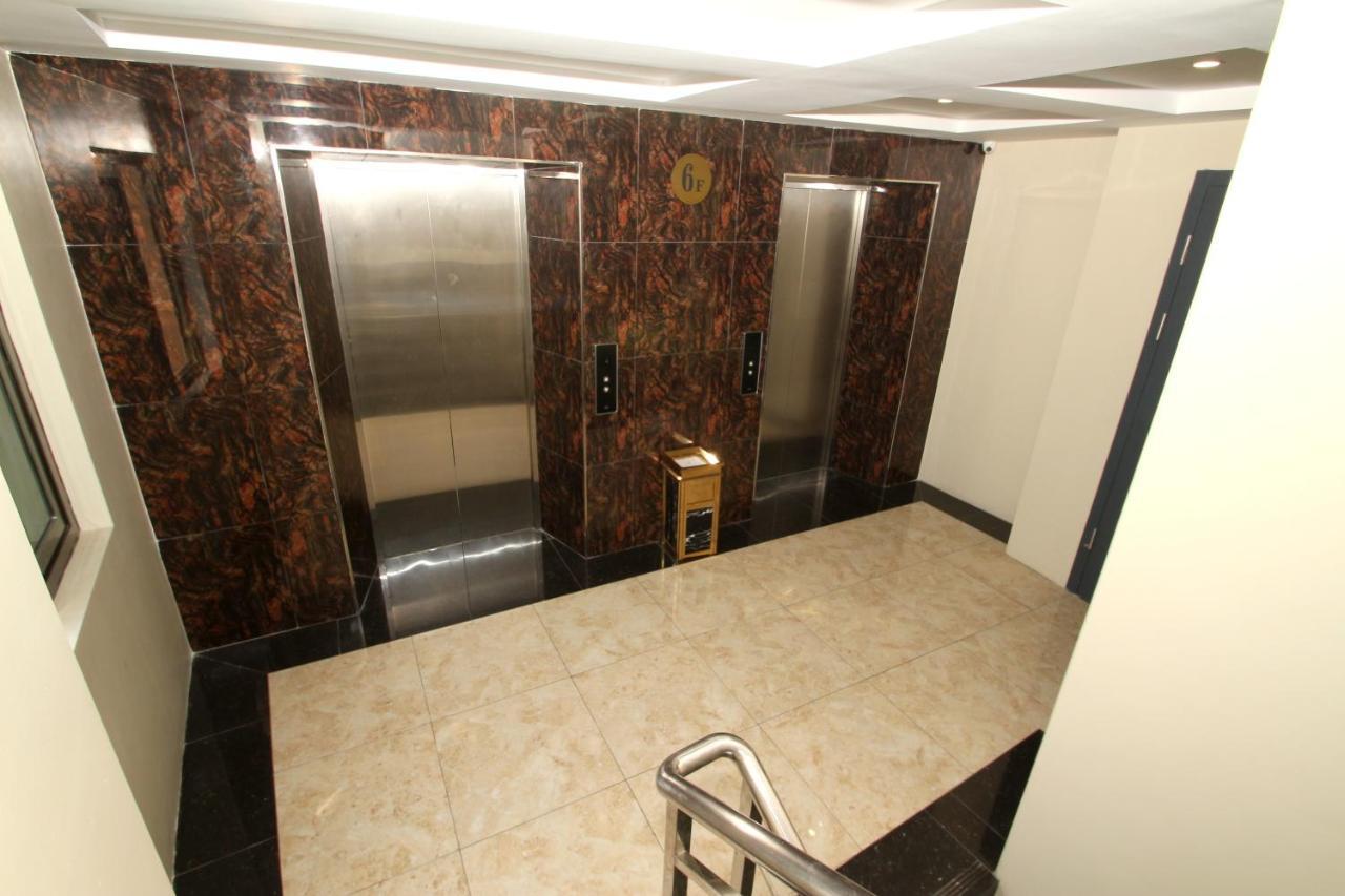 Gemsy Hotel Yangon Exterior photo