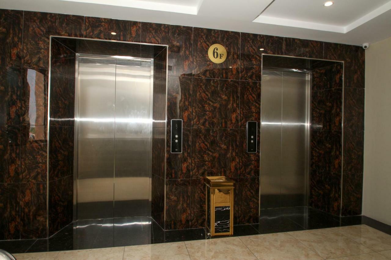 Gemsy Hotel Yangon Exterior photo
